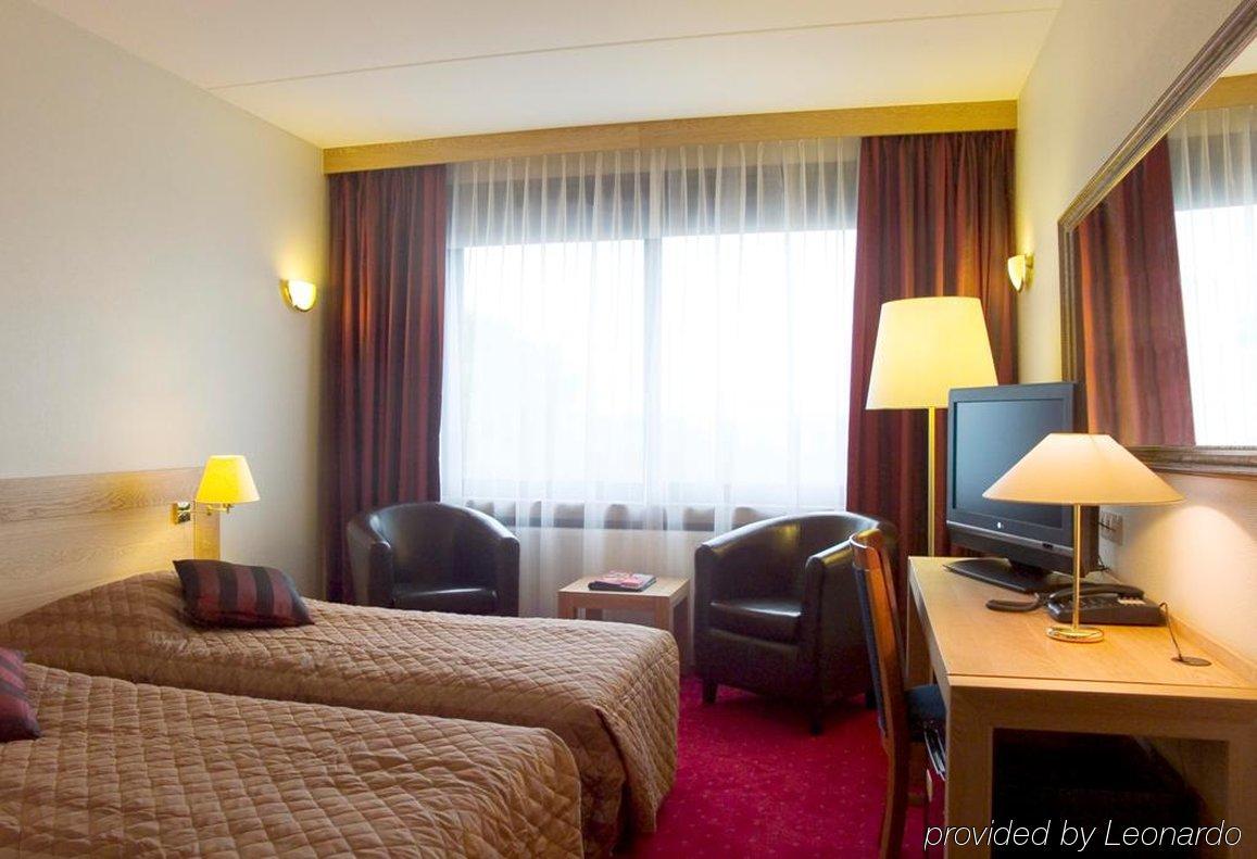 Bastion Hotel Rotterdam Alexander Exteriör bild