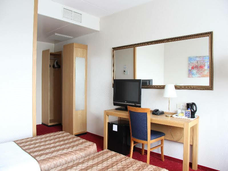 Bastion Hotel Rotterdam Alexander Exteriör bild